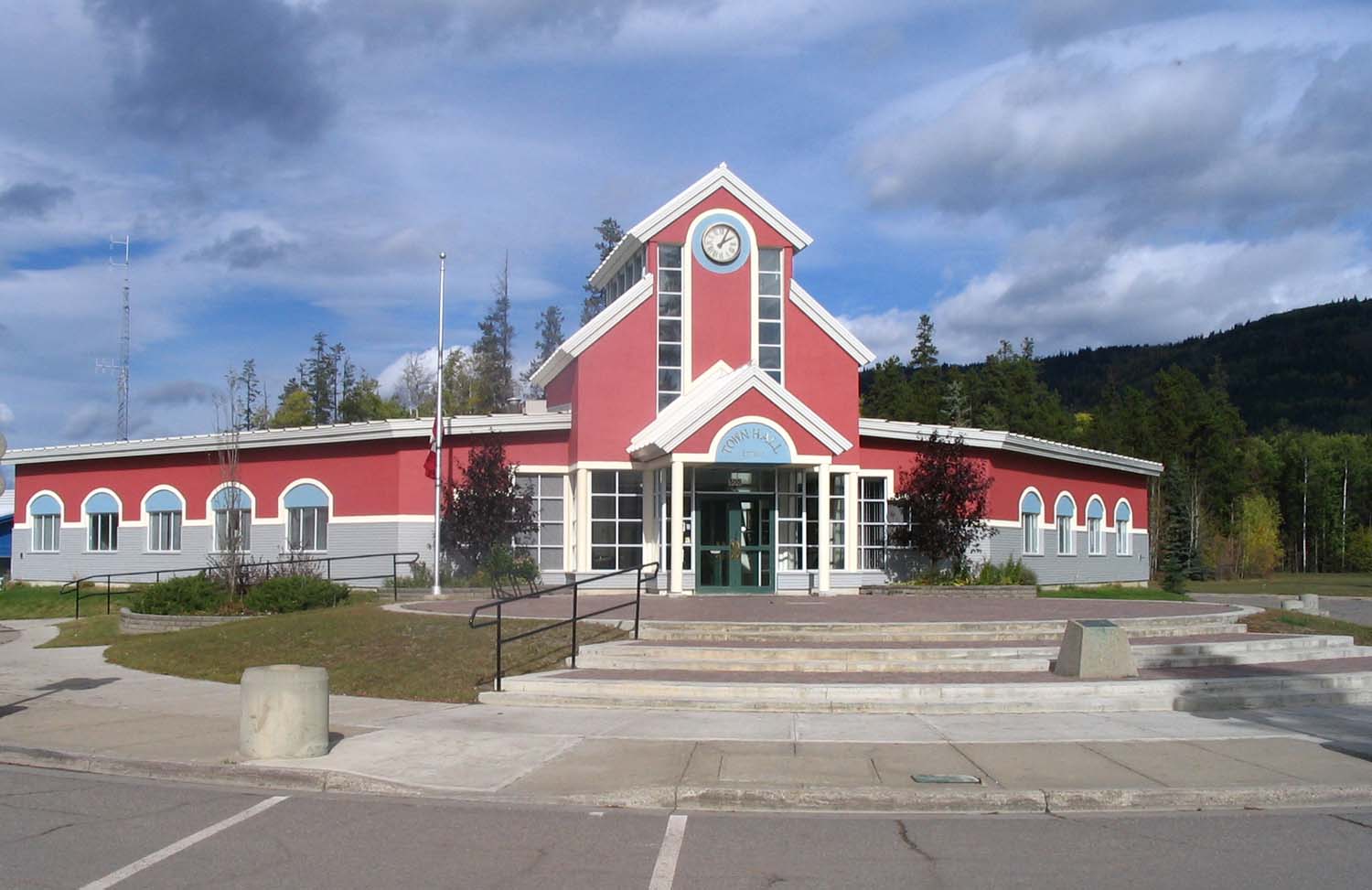 TR - Town Hall
